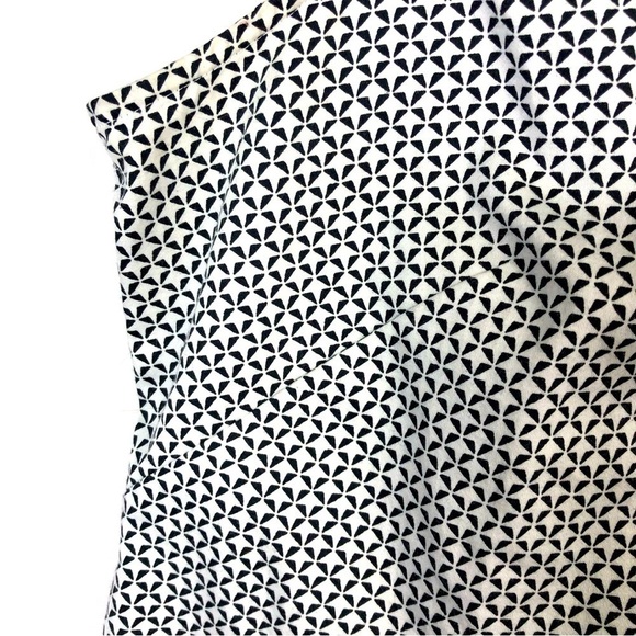 Banana Republic black white fitted non iron sleeveless button blouse 14 - Picture 2 of 9
